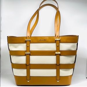 New Michael kors shoulder bag